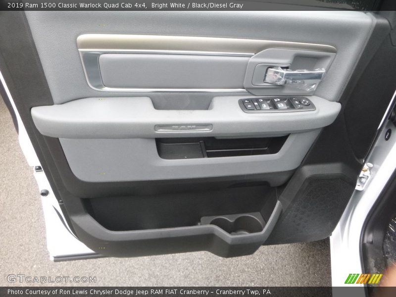 Bright White / Black/Diesel Gray 2019 Ram 1500 Classic Warlock Quad Cab 4x4