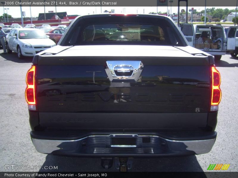 Black / Gray/Dark Charcoal 2006 Chevrolet Avalanche Z71 4x4