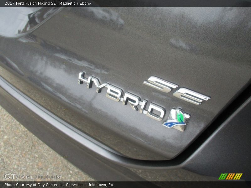 Magnetic / Ebony 2017 Ford Fusion Hybrid SE