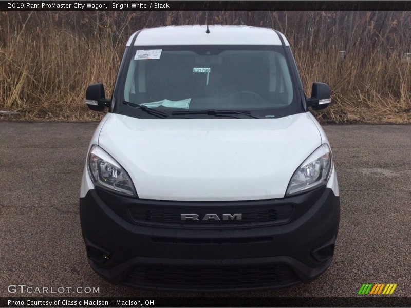 Bright White / Black 2019 Ram ProMaster City Wagon