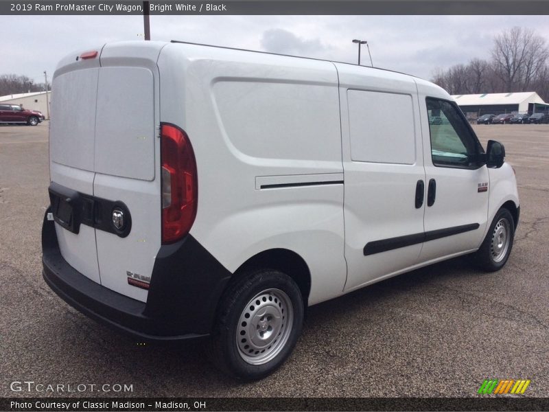Bright White / Black 2019 Ram ProMaster City Wagon