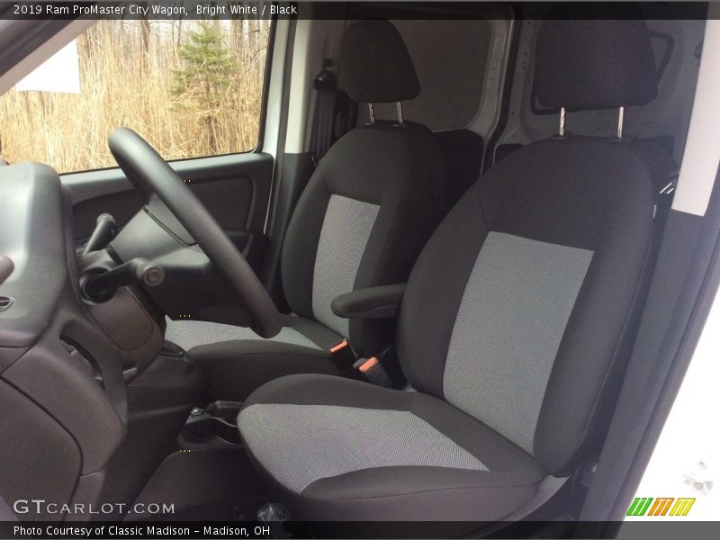 Bright White / Black 2019 Ram ProMaster City Wagon