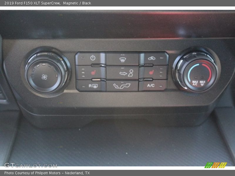 Magnetic / Black 2019 Ford F150 XLT SuperCrew