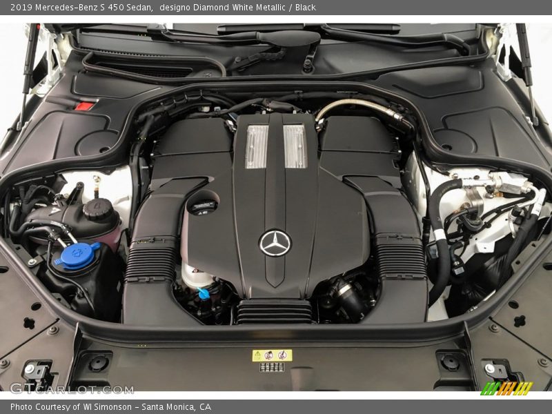 designo Diamond White Metallic / Black 2019 Mercedes-Benz S 450 Sedan