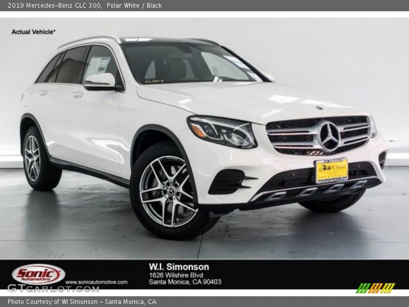 Polar White / Black 2019 Mercedes-Benz GLC 300