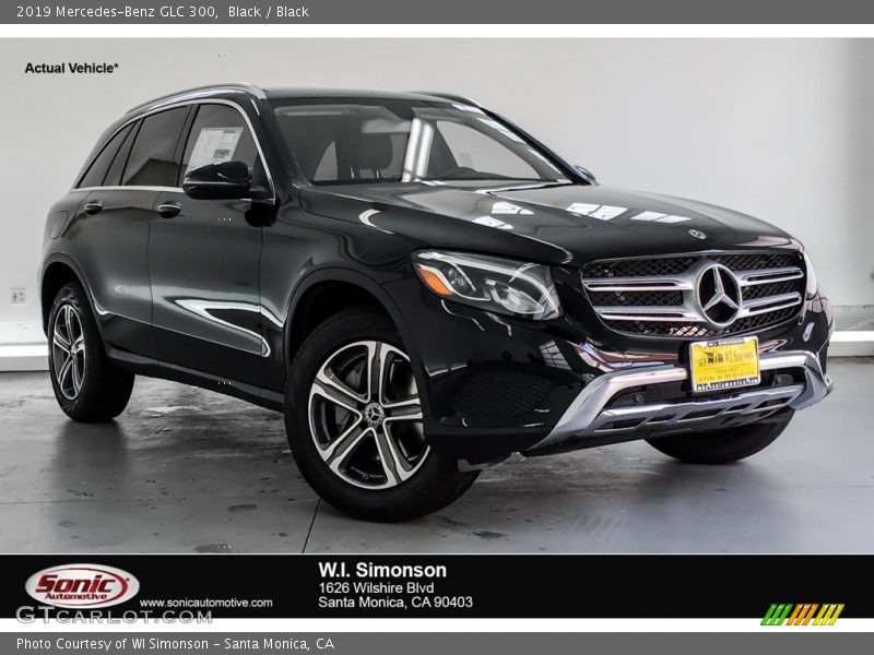 Black / Black 2019 Mercedes-Benz GLC 300