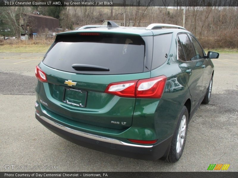 Ivy Green Metallic / Jet Black 2019 Chevrolet Equinox LT AWD