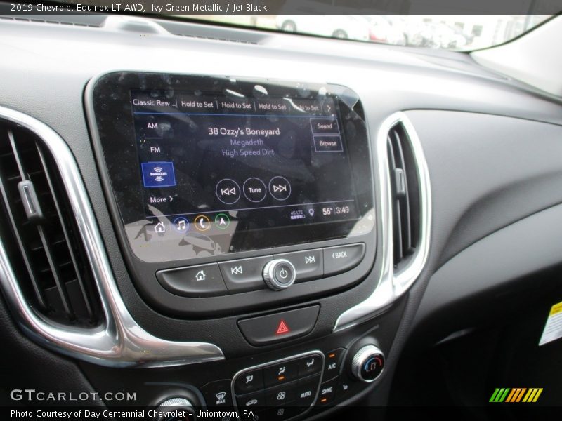 Ivy Green Metallic / Jet Black 2019 Chevrolet Equinox LT AWD