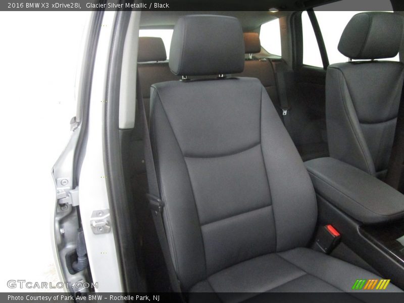 Glacier Silver Metallic / Black 2016 BMW X3 xDrive28i
