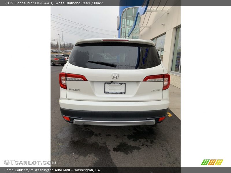 White Diamond Pearl / Black 2019 Honda Pilot EX-L AWD