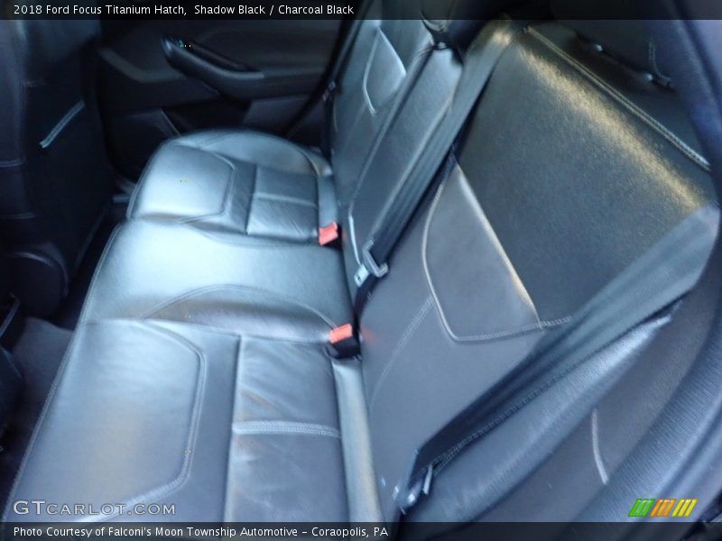 Shadow Black / Charcoal Black 2018 Ford Focus Titanium Hatch