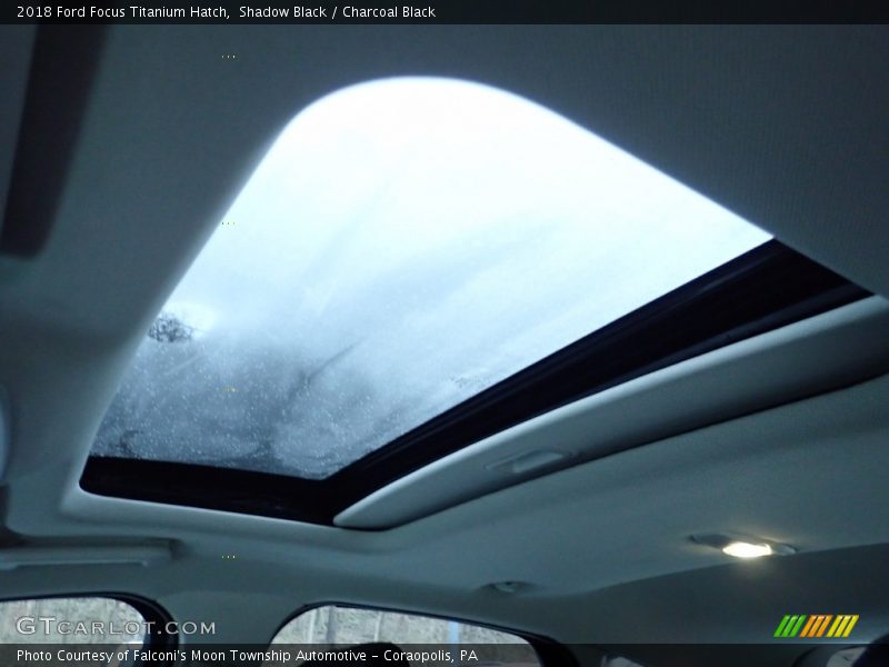 Shadow Black / Charcoal Black 2018 Ford Focus Titanium Hatch
