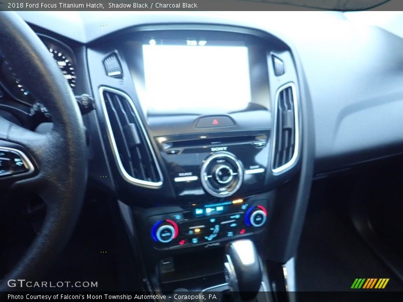 Shadow Black / Charcoal Black 2018 Ford Focus Titanium Hatch