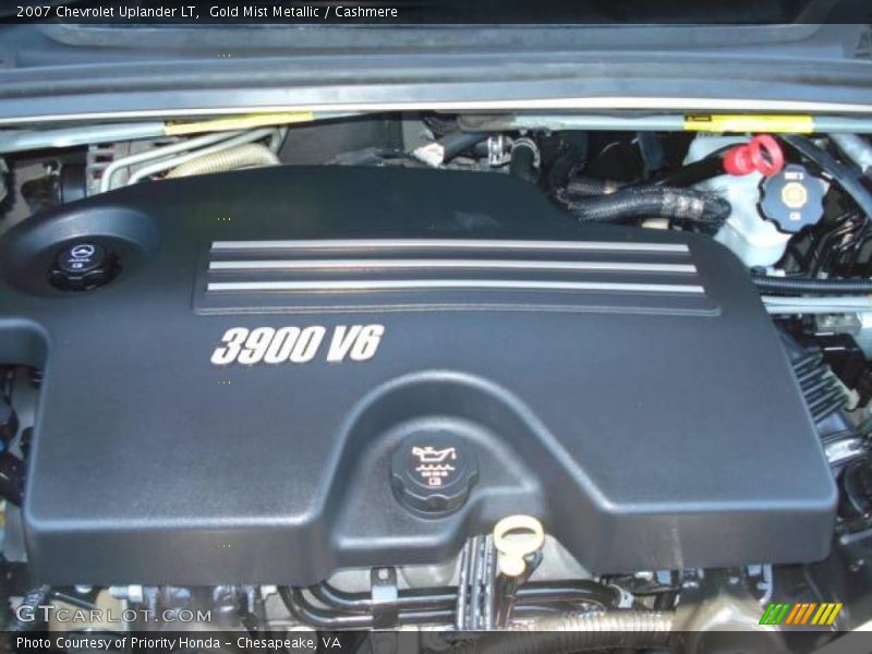 Gold Mist Metallic / Cashmere 2007 Chevrolet Uplander LT