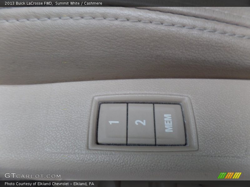 Summit White / Cashmere 2013 Buick LaCrosse FWD