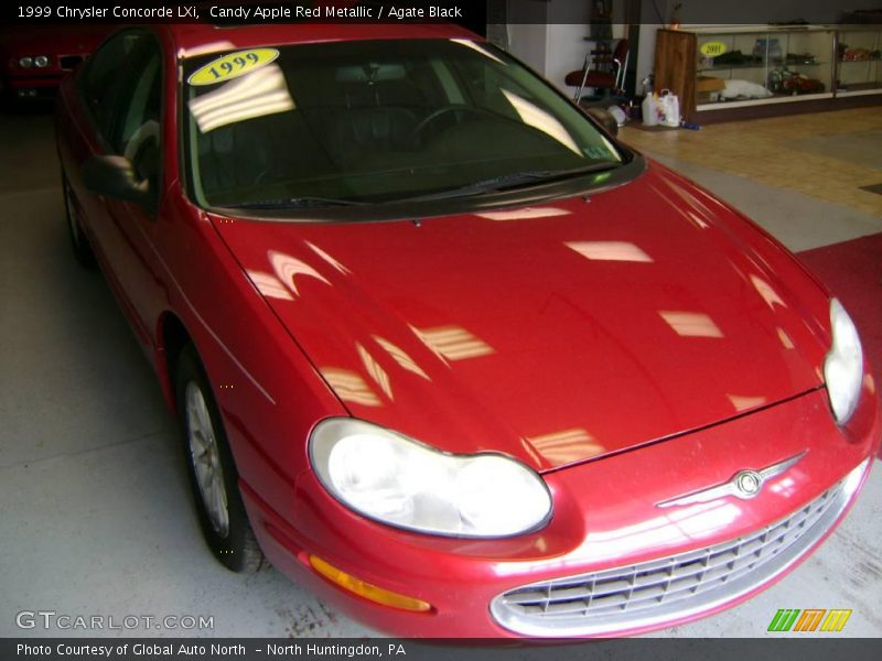 Candy Apple Red Metallic / Agate Black 1999 Chrysler Concorde LXi