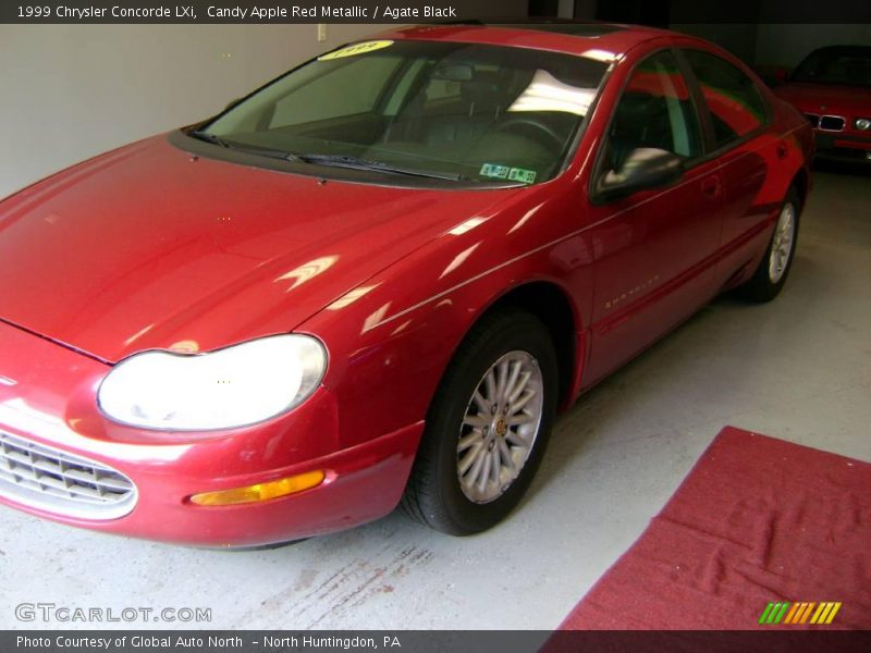 Candy Apple Red Metallic / Agate Black 1999 Chrysler Concorde LXi