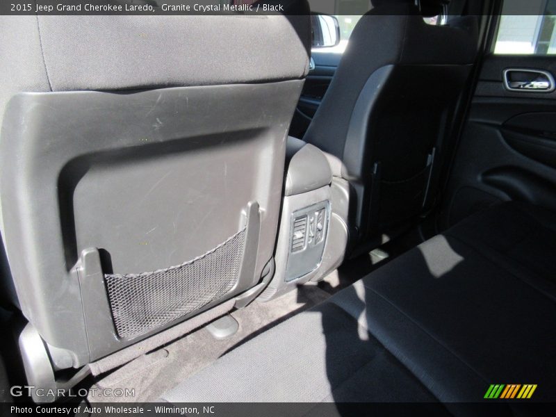 Granite Crystal Metallic / Black 2015 Jeep Grand Cherokee Laredo