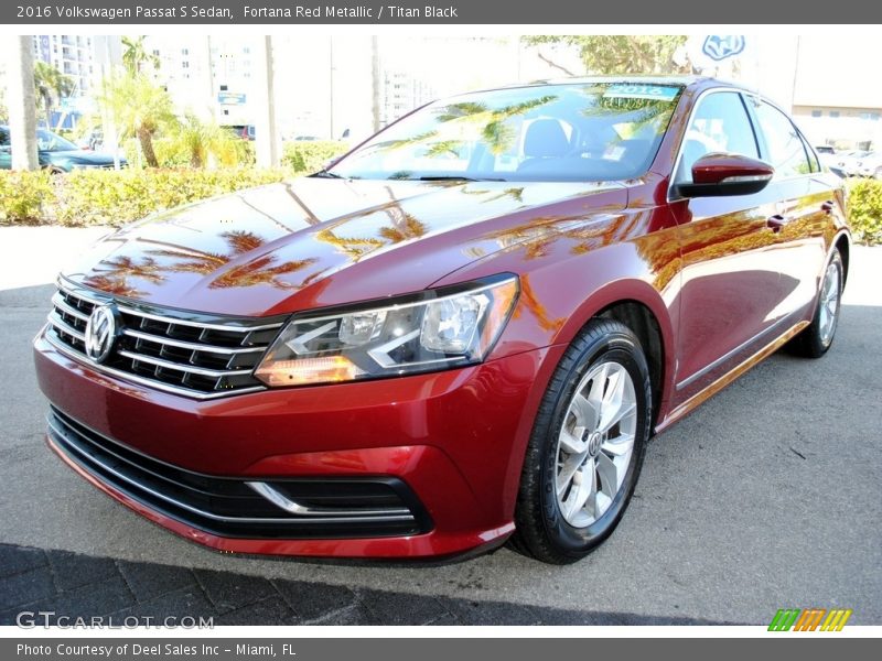 Fortana Red Metallic / Titan Black 2016 Volkswagen Passat S Sedan