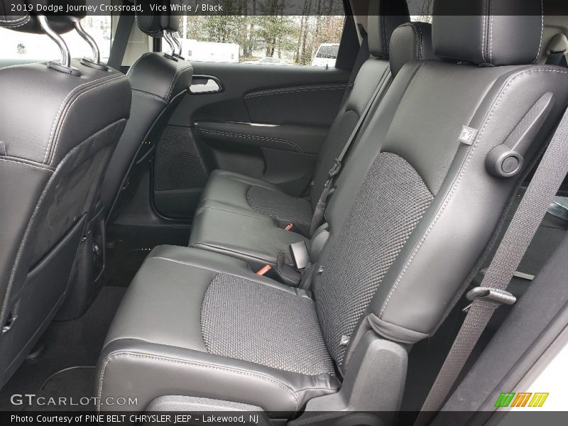 Vice White / Black 2019 Dodge Journey Crossroad