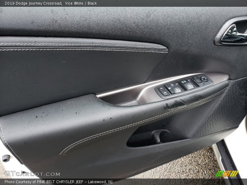 Vice White / Black 2019 Dodge Journey Crossroad