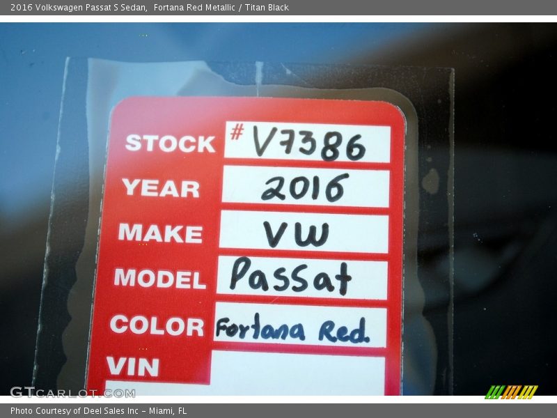 Fortana Red Metallic / Titan Black 2016 Volkswagen Passat S Sedan