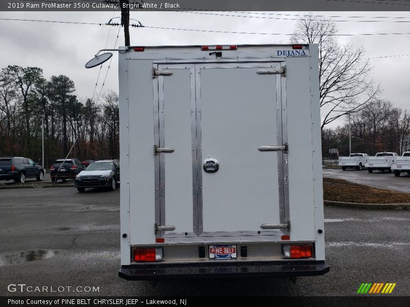 Bright White / Black 2019 Ram ProMaster 3500 Cutaway