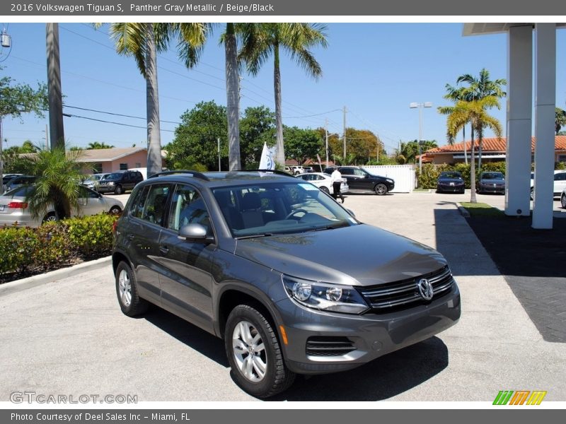 Panther Gray Metallic / Beige/Black 2016 Volkswagen Tiguan S