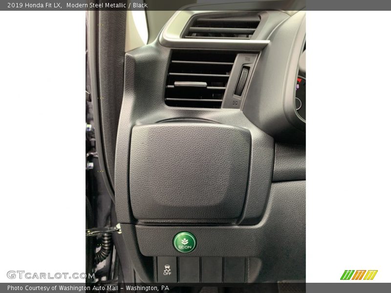 Modern Steel Metallic / Black 2019 Honda Fit LX