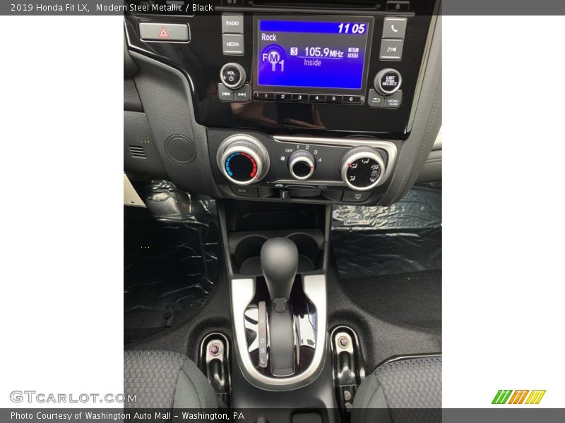 Modern Steel Metallic / Black 2019 Honda Fit LX