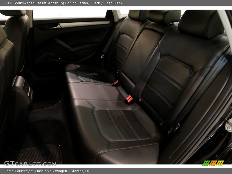 Black / Titan Black 2015 Volkswagen Passat Wolfsburg Edition Sedan