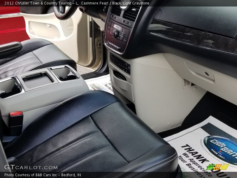 Cashmere Pearl / Black/Light Graystone 2012 Chrysler Town & Country Touring - L