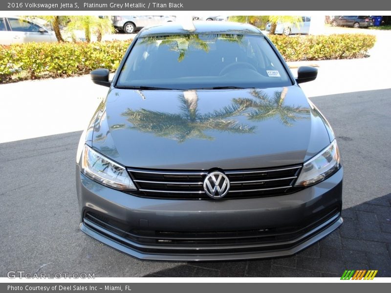 Platinum Grey Metallic / Titan Black 2016 Volkswagen Jetta S