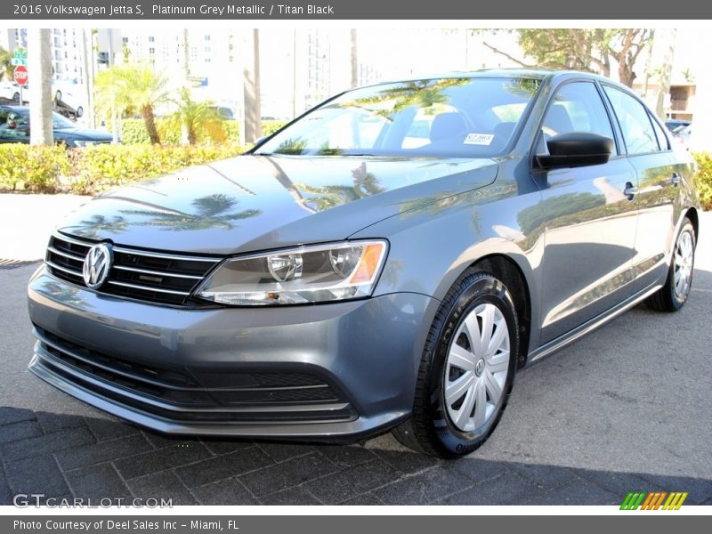 Platinum Grey Metallic / Titan Black 2016 Volkswagen Jetta S