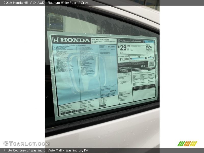 Platinum White Pearl / Gray 2019 Honda HR-V LX AWD