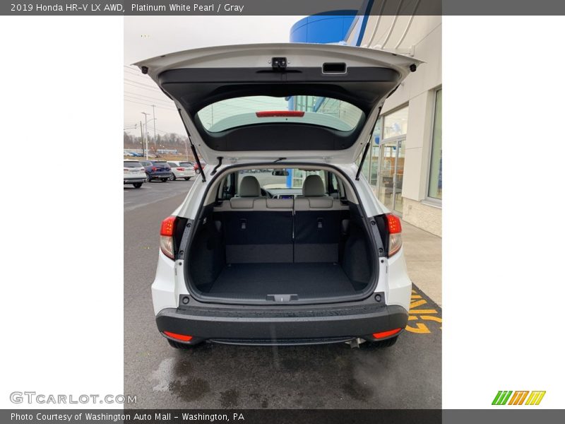Platinum White Pearl / Gray 2019 Honda HR-V LX AWD