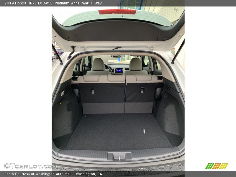 Platinum White Pearl / Gray 2019 Honda HR-V LX AWD