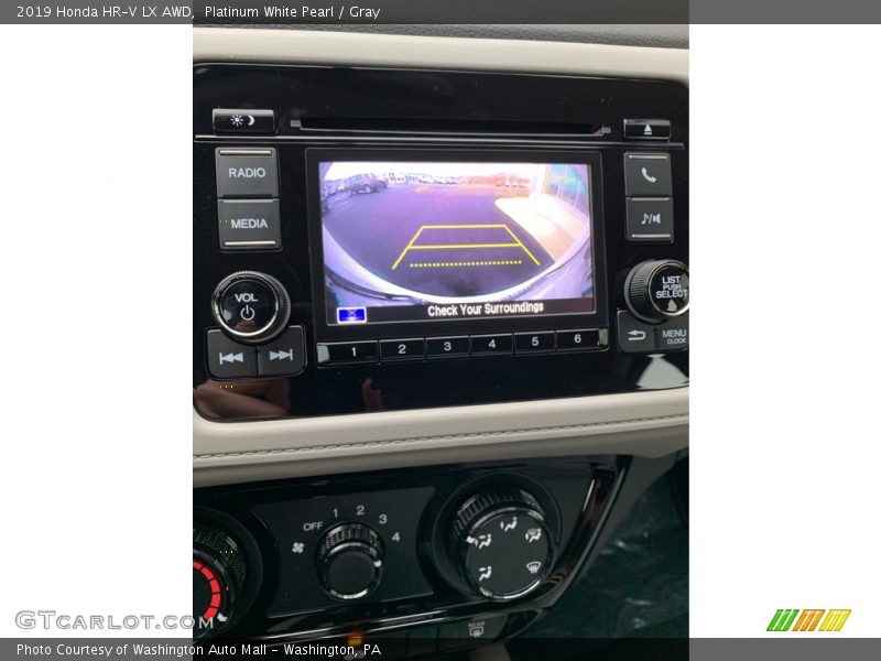 Platinum White Pearl / Gray 2019 Honda HR-V LX AWD
