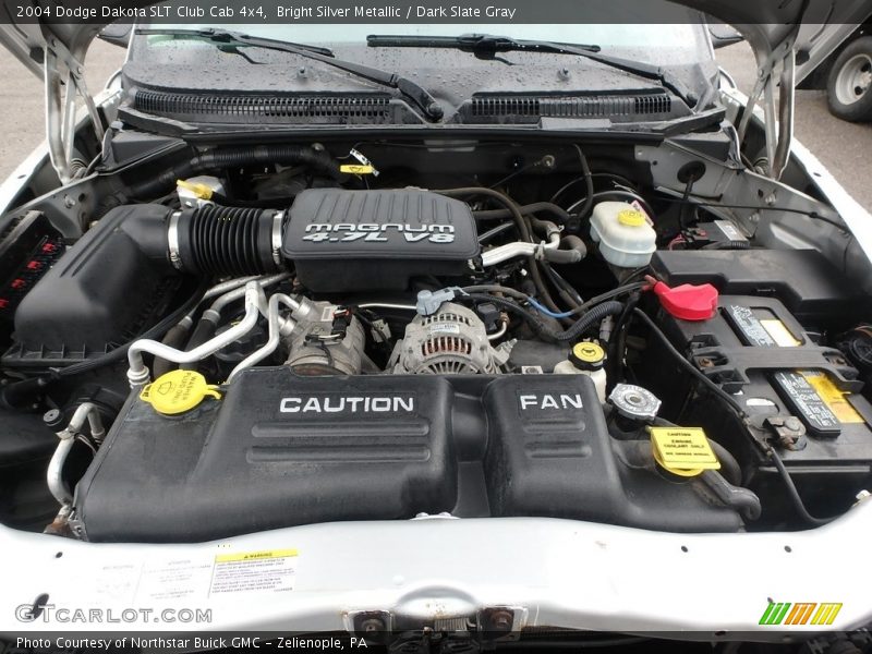 Bright Silver Metallic / Dark Slate Gray 2004 Dodge Dakota SLT Club Cab 4x4