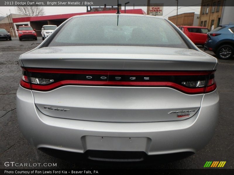 Bright Silver Metallic / Black 2013 Dodge Dart Aero