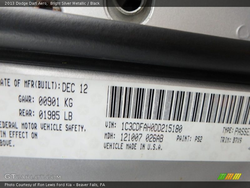 Bright Silver Metallic / Black 2013 Dodge Dart Aero