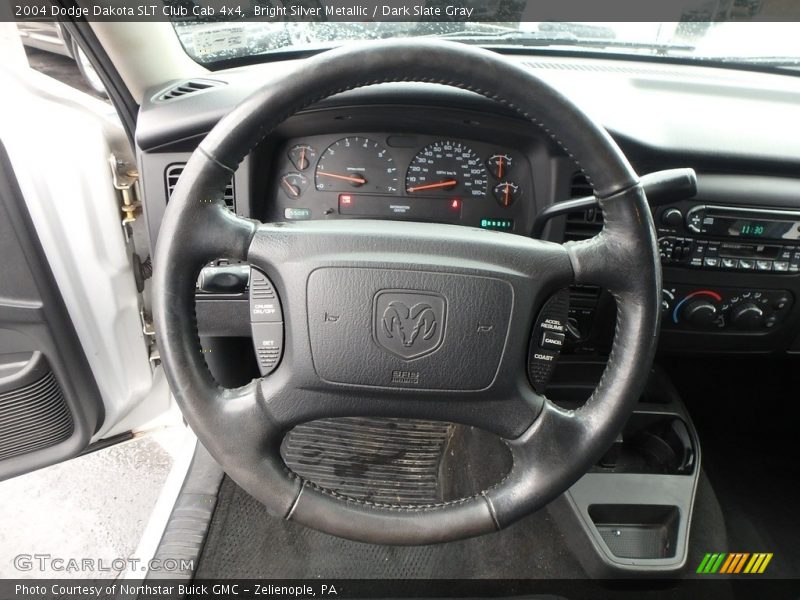 Bright Silver Metallic / Dark Slate Gray 2004 Dodge Dakota SLT Club Cab 4x4