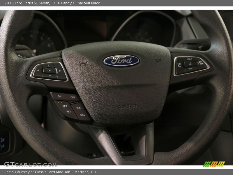 Blue Candy / Charcoal Black 2016 Ford Focus SE Sedan
