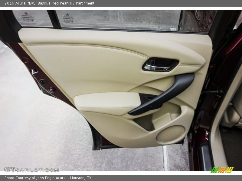 Basque Red Pearl II / Parchment 2016 Acura RDX