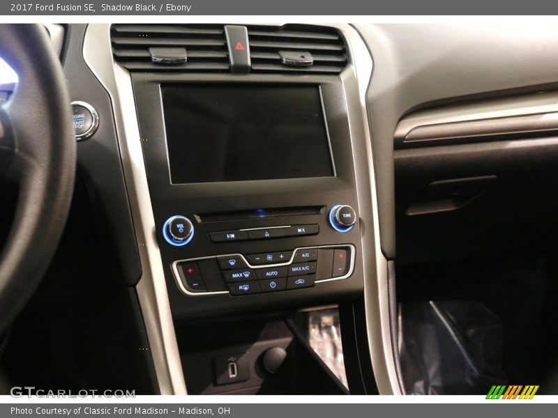 Shadow Black / Ebony 2017 Ford Fusion SE