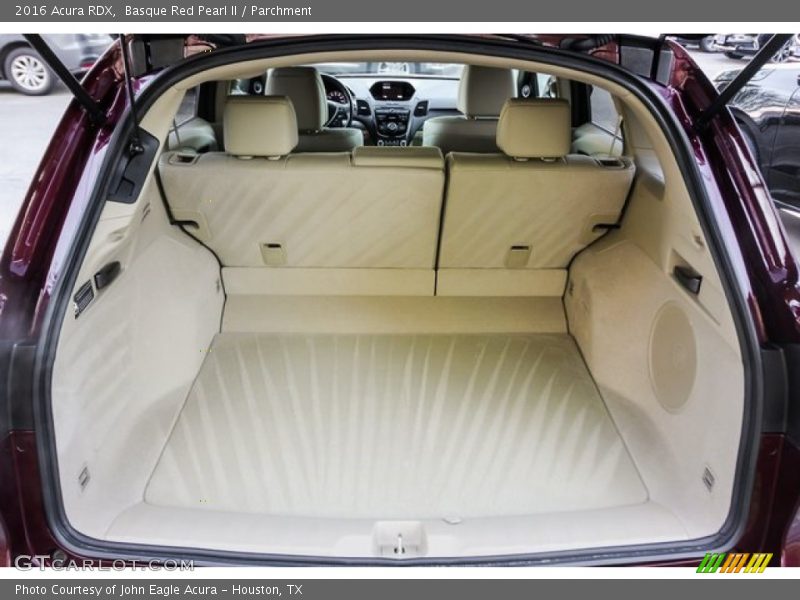 Basque Red Pearl II / Parchment 2016 Acura RDX