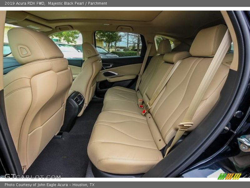 Majestic Black Pearl / Parchment 2019 Acura RDX FWD