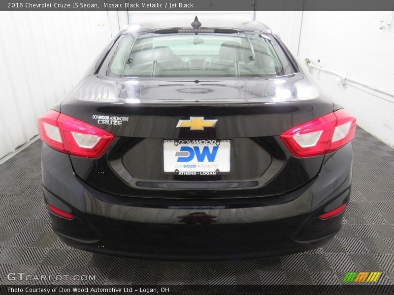 Mosaic Black Metallic / Jet Black 2016 Chevrolet Cruze LS Sedan