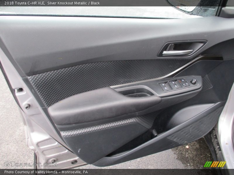 Silver Knockout Metallic / Black 2018 Toyota C-HR XLE