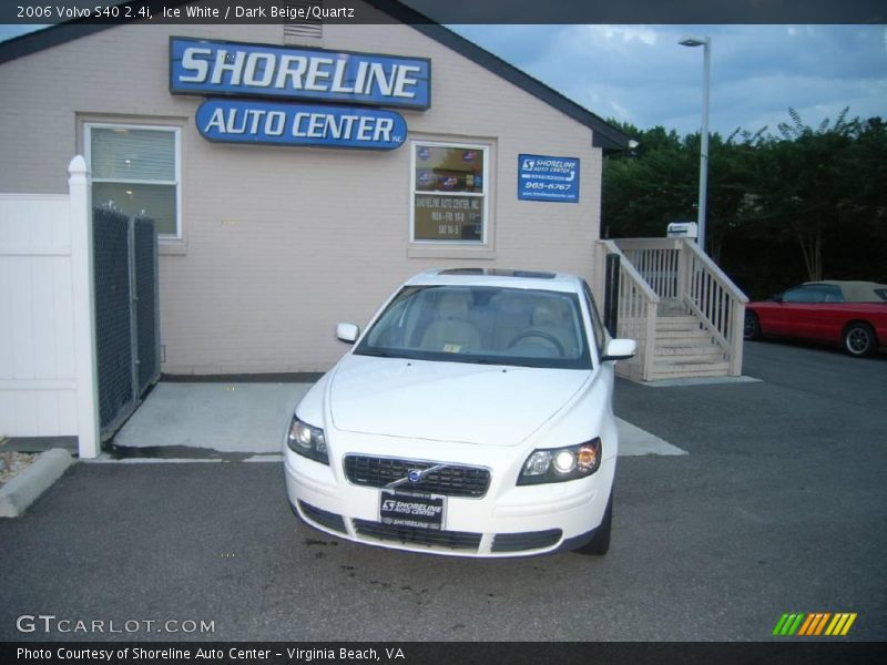Ice White / Dark Beige/Quartz 2006 Volvo S40 2.4i